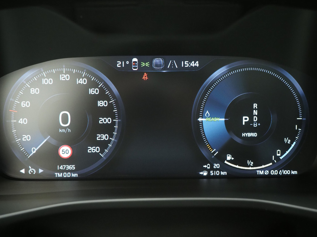 Volvo XC40 1.5 T5 Recharge R-Design 65