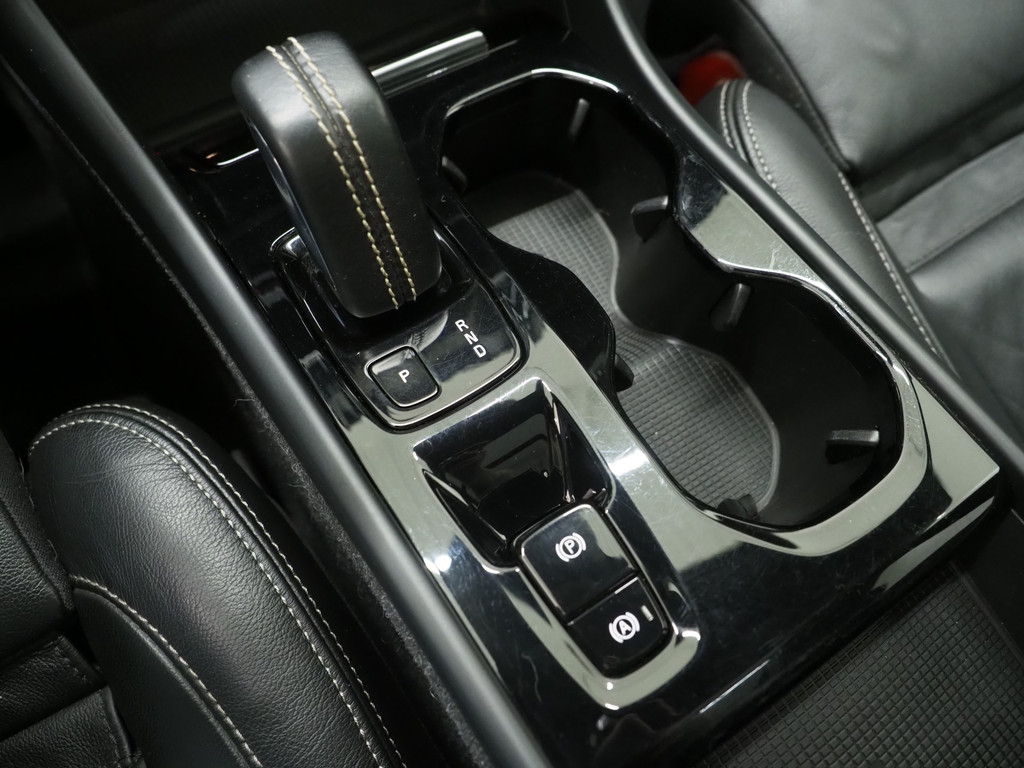 Volvo XC40 1.5 T5 Recharge R-Design 71