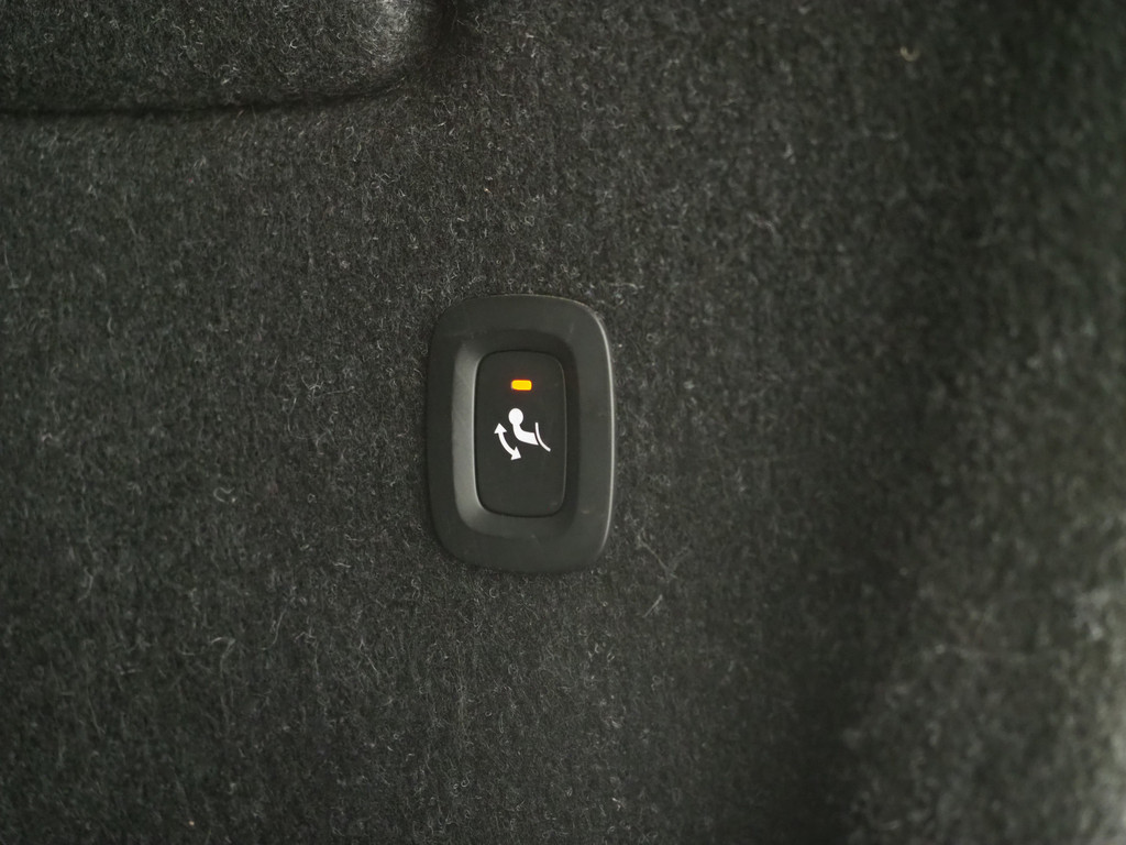 Volvo XC40 1.5 T5 Recharge R-Design 78