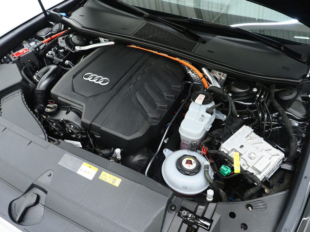 Audi A6 Avant 50 TFSI e quattro 48