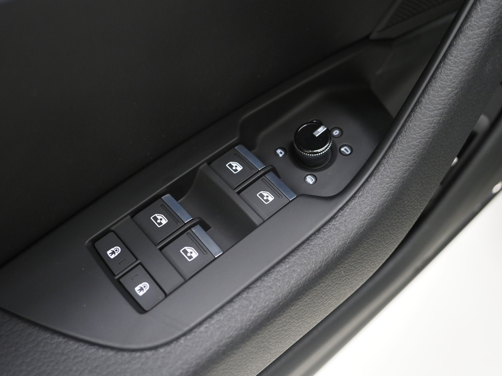 Audi A6 Avant 50 TFSI e quattro 60