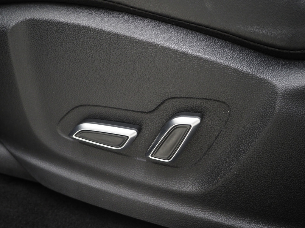 MG EHS 1.5 TGDI Luxury 59