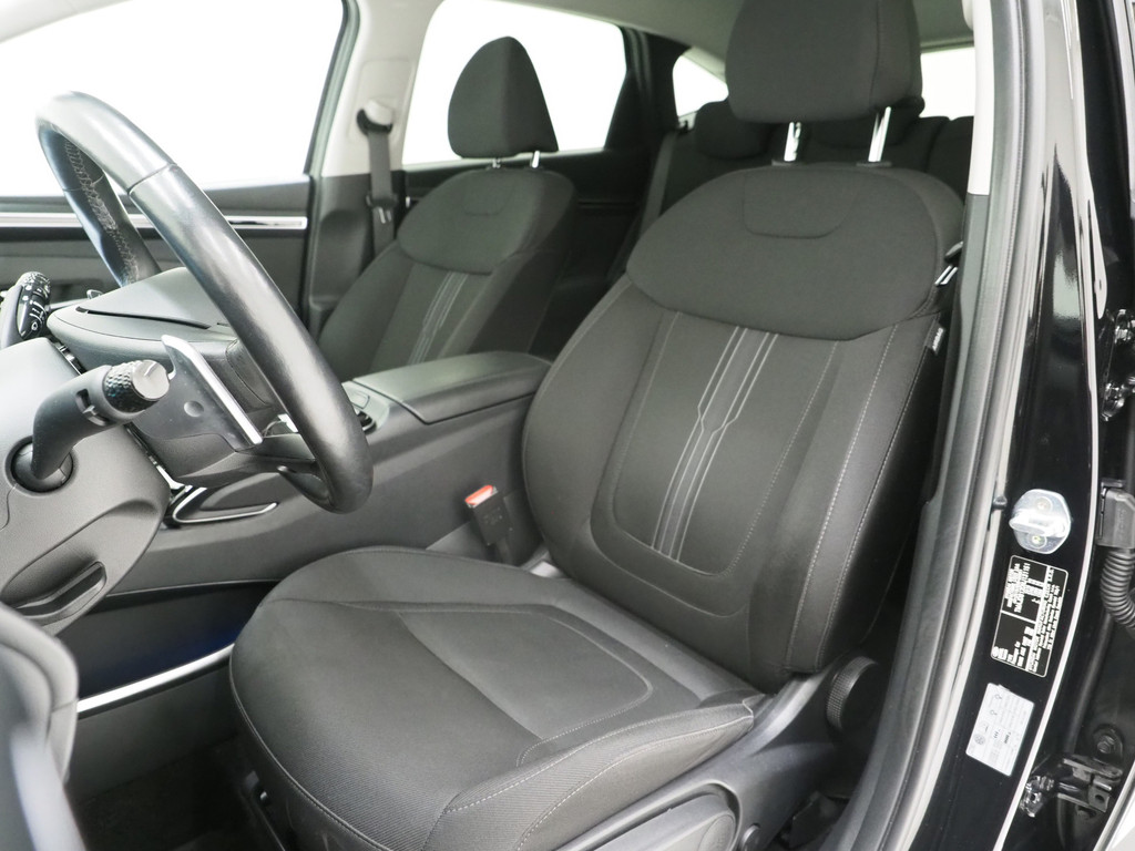 Hyundai Tucson 1.6 T-GDI PHEV 4WD 3