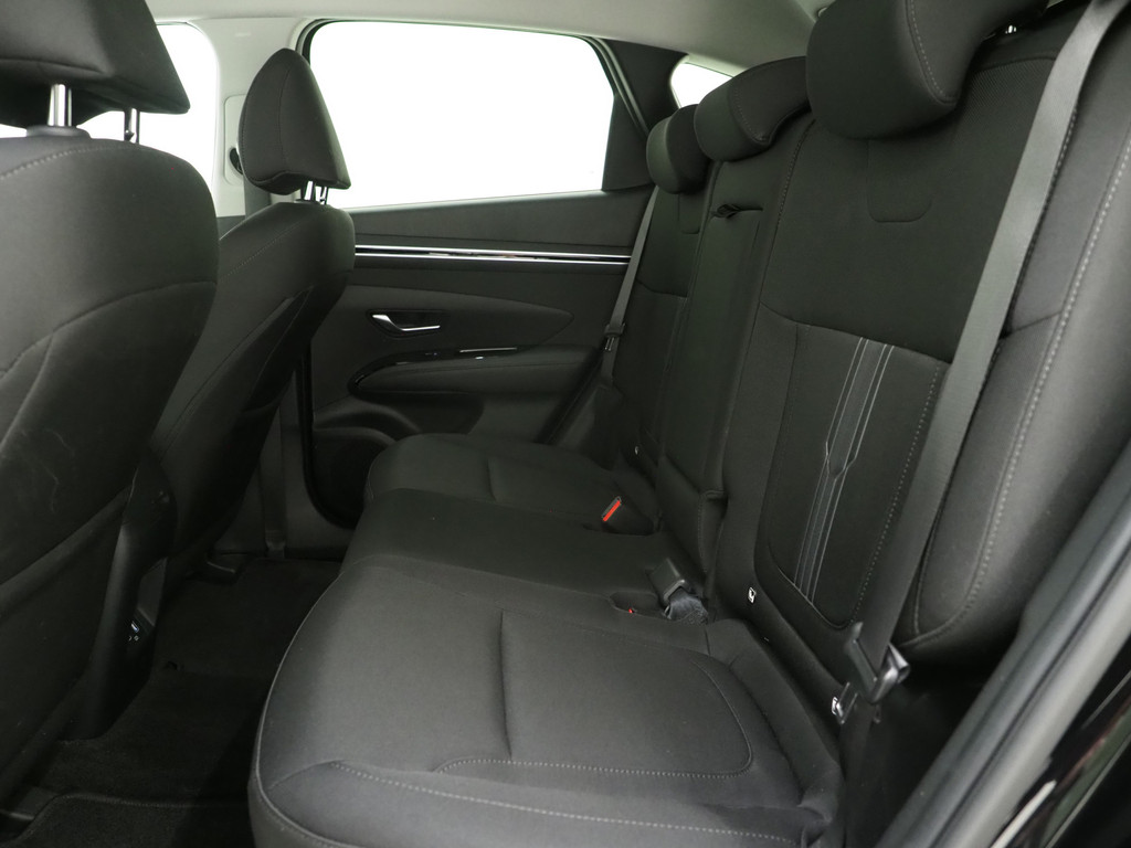 Hyundai Tucson 1.6 T-GDI PHEV 4WD 36