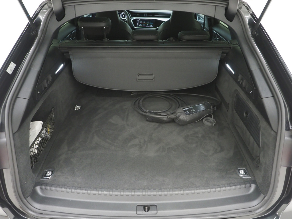 Audi A6 Avant 55 TFSI e quattro Competition 86