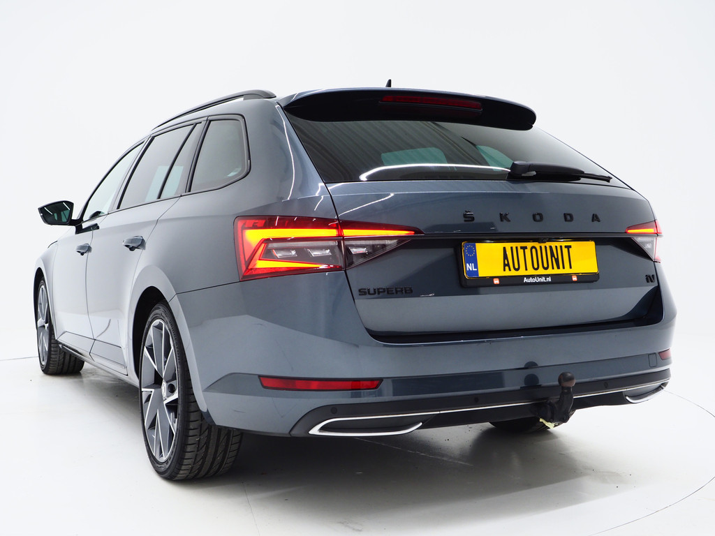 Škoda Superb Combi 1.4 TSI iV Sportline 46