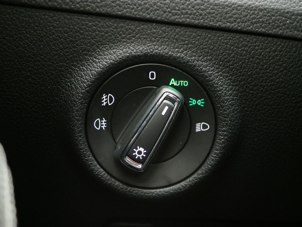 Škoda Superb Combi 1.4 TSI iV Sportline 65