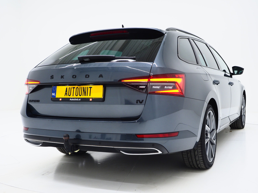 Škoda Superb Combi 1.4 TSI iV Sportline 8