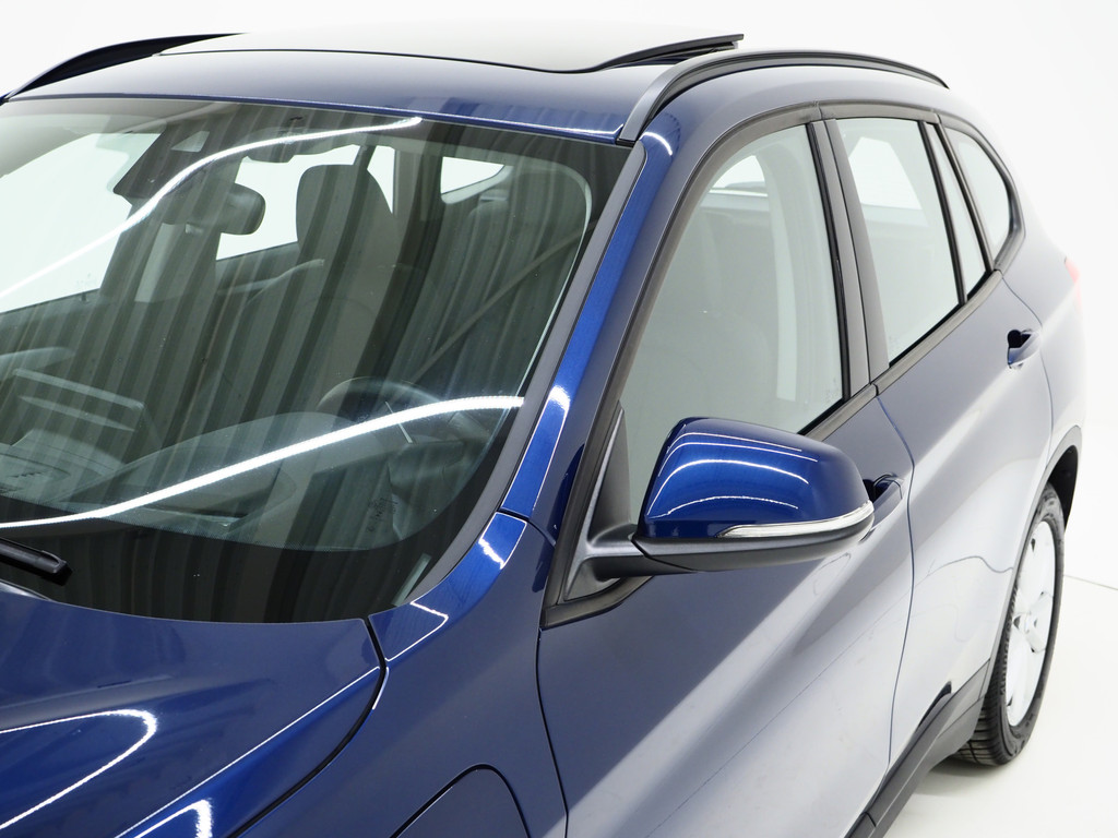 BMW X1 xDrive25e High Executive Shadow 13