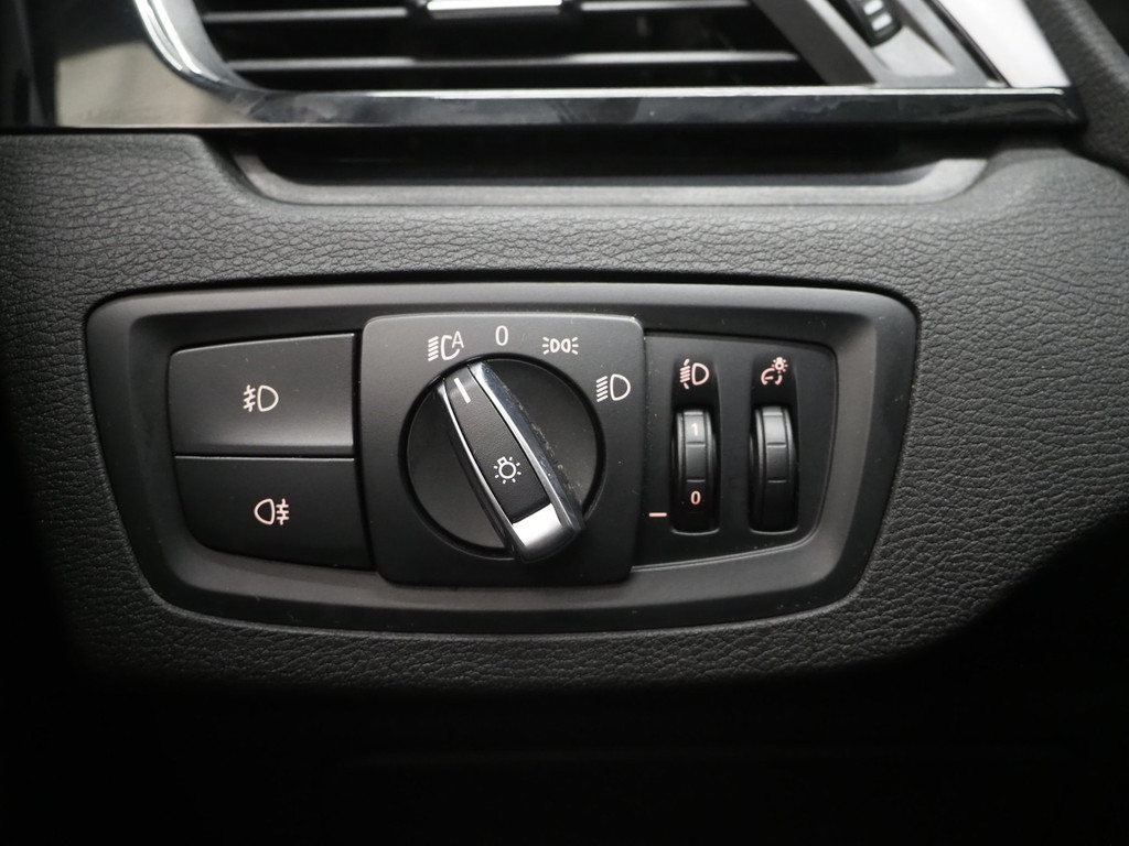 BMW X1 xDrive25e High Executive Shadow 18