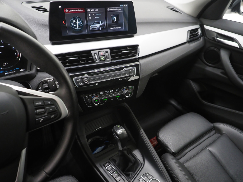 BMW X1 xDrive25e High Executive Shadow 32