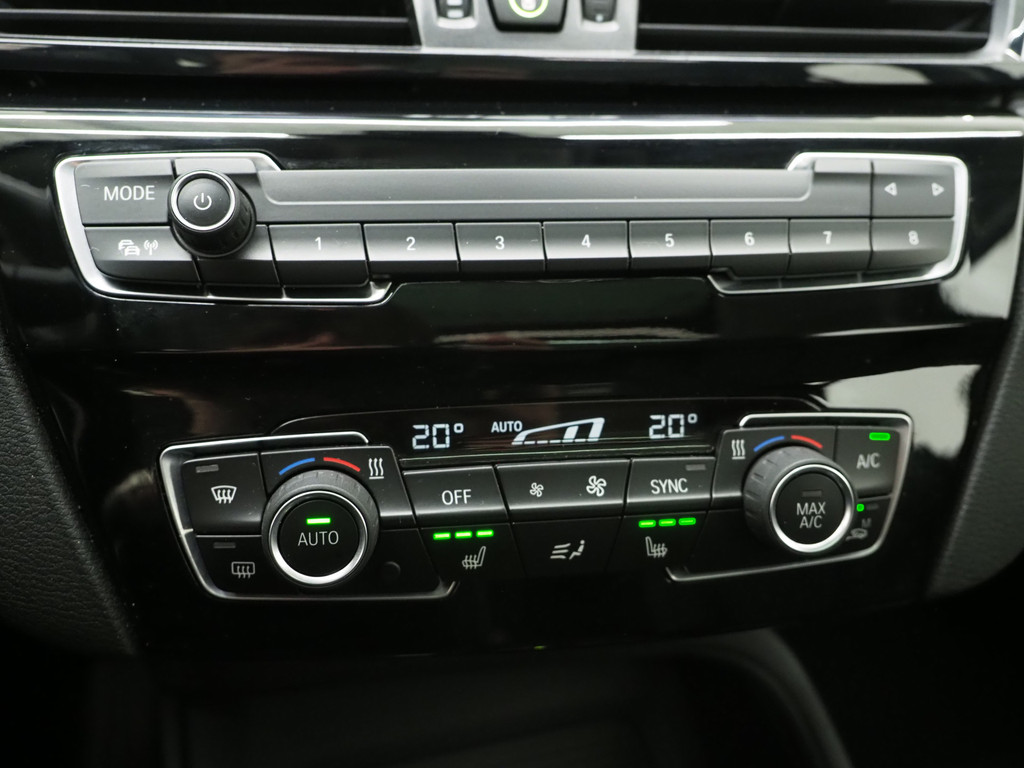 BMW X1 xDrive25e High Executive Shadow 68