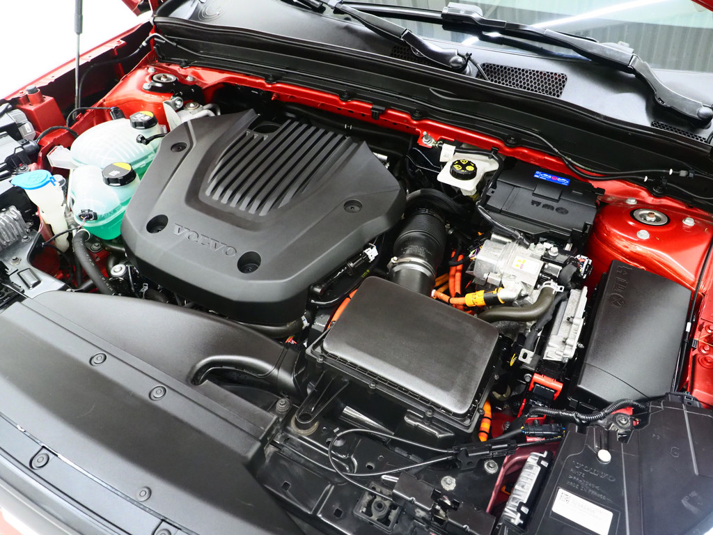 Volvo XC40 1.5 T5 Recharge R-Design 6