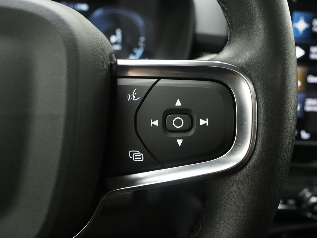 Volvo XC40 1.5 T5 Recharge R-Design 69