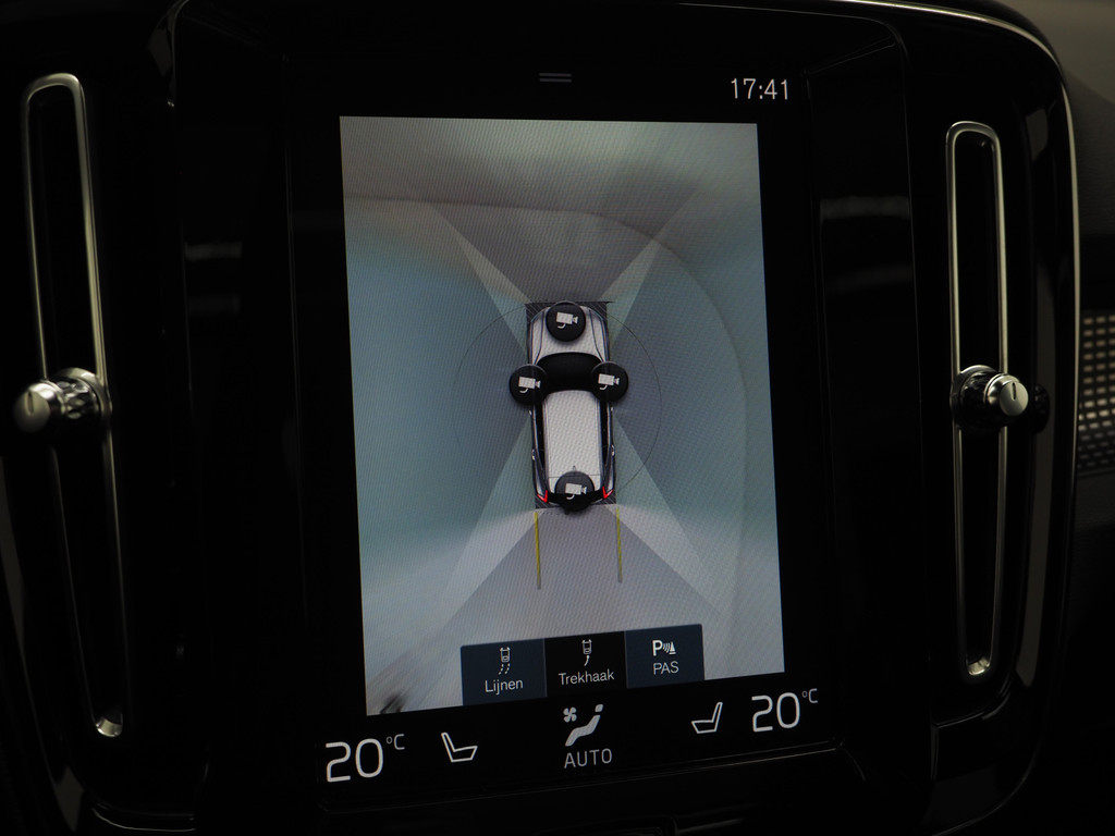 Volvo XC40 1.5 T5 Recharge R-Design 77