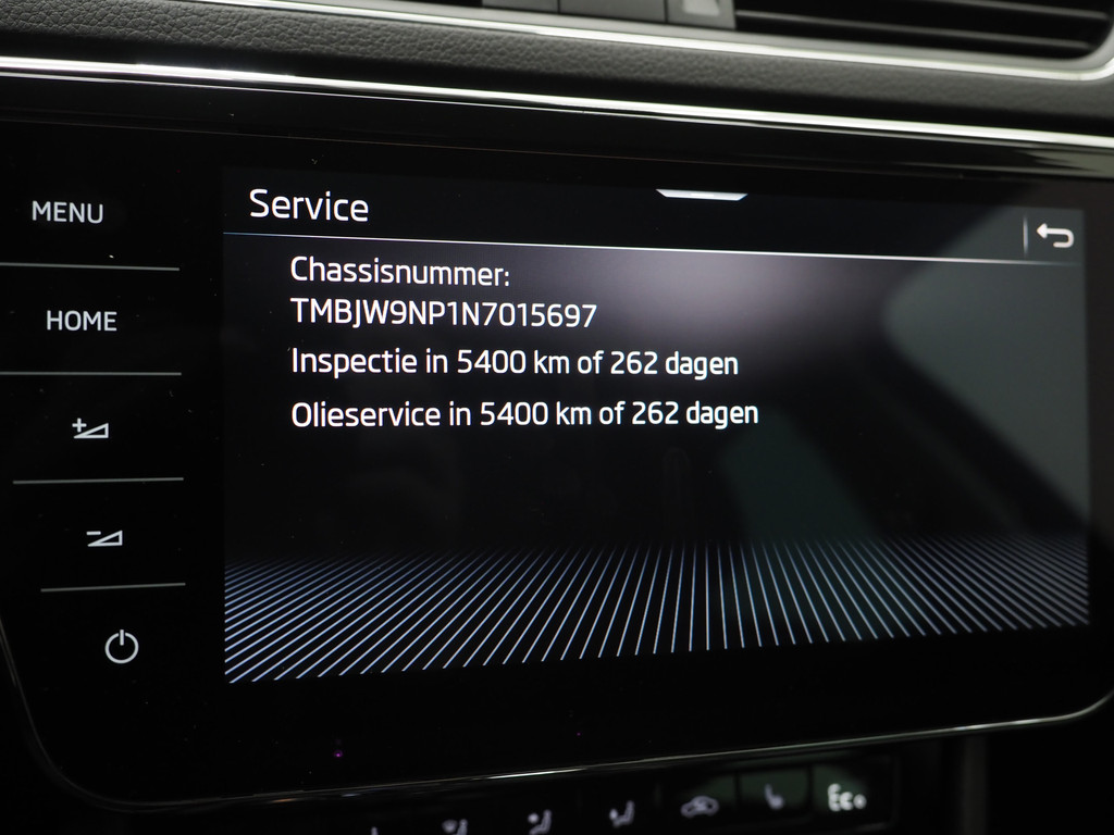 Škoda Superb Combi 1.4 TSI iV Laurin & Klement 72