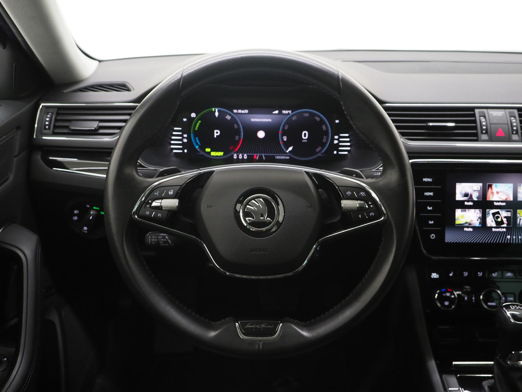 Škoda Superb Combi 1.4 TSI iV Laurin & Klement 80