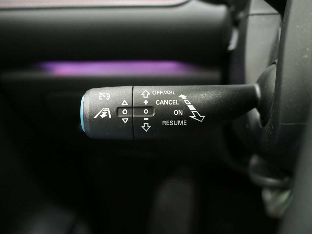 MG EHS 1.5 TGDI Luxury 21