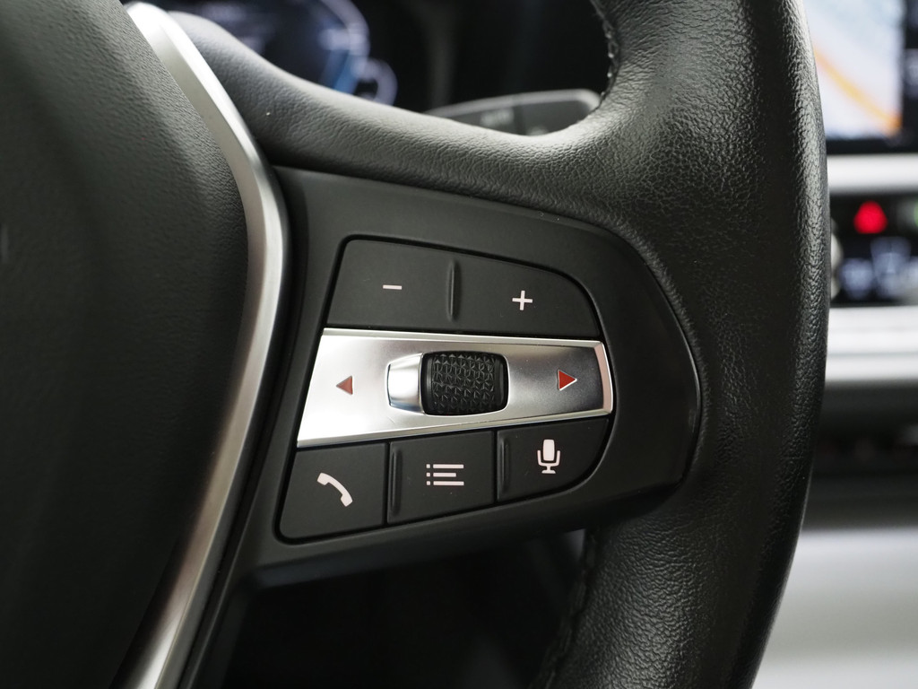 BMW 3 Serie Touring 320e Shadow Line 18