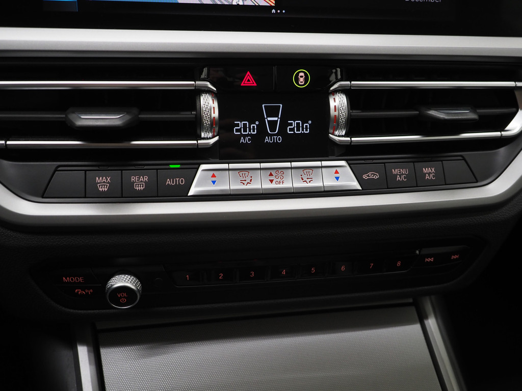 BMW 3 Serie Touring 320e Shadow Line 25