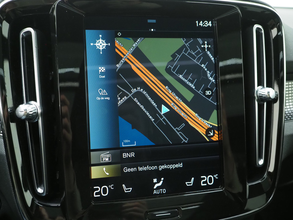 Volvo XC40 1.5 T5 Recharge R-Design 30