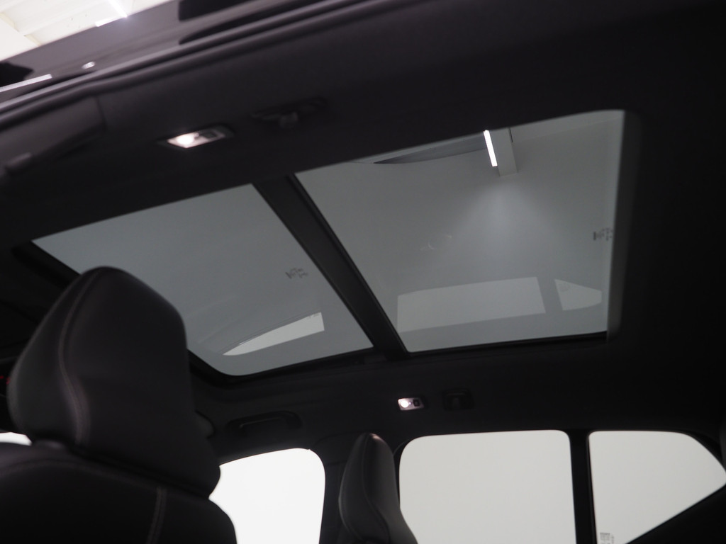 Volvo XC40 1.5 T5 Recharge R-Design 39