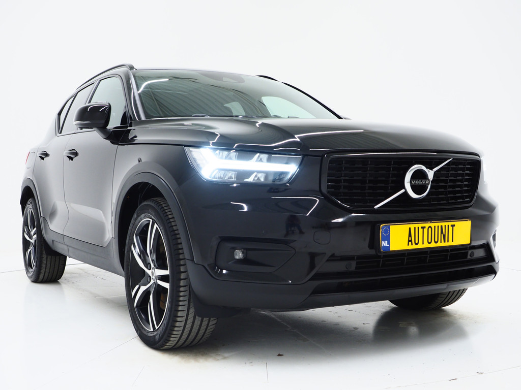 Volvo XC40 1.5 T5 Recharge R-Design 53