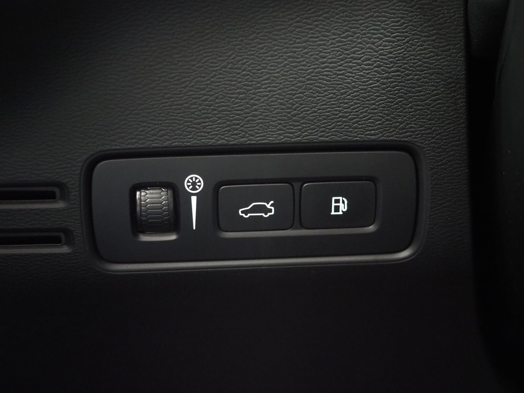 Volvo XC40 1.5 T5 Recharge R-Design 64