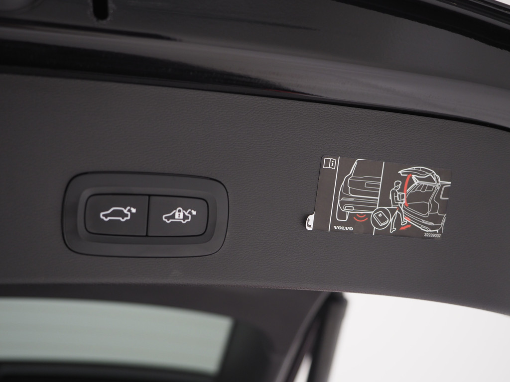 Volvo XC40 1.5 T5 Recharge R-Design 83