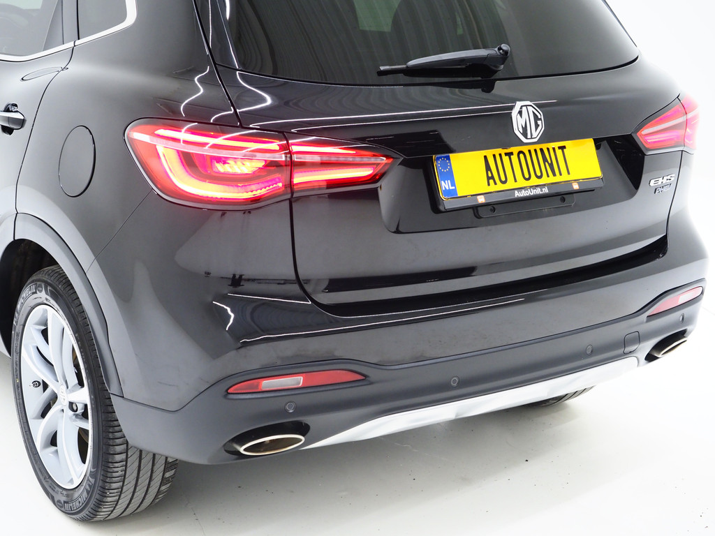 MG EHS 1.5 TGDI Luxury 13