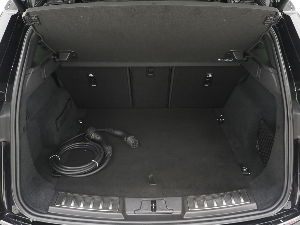 Land Rover Range Rover Evoque 1.5 P300e AWD R-Dynamic 34