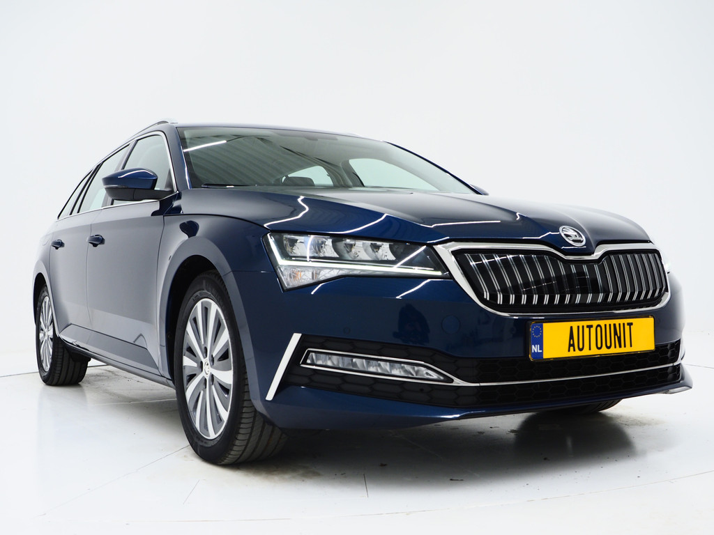 Škoda Superb Combi 1.4 TSI iV 218PK 10