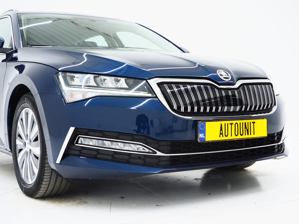 Škoda Superb Combi 1.4 TSI iV 218PK 11