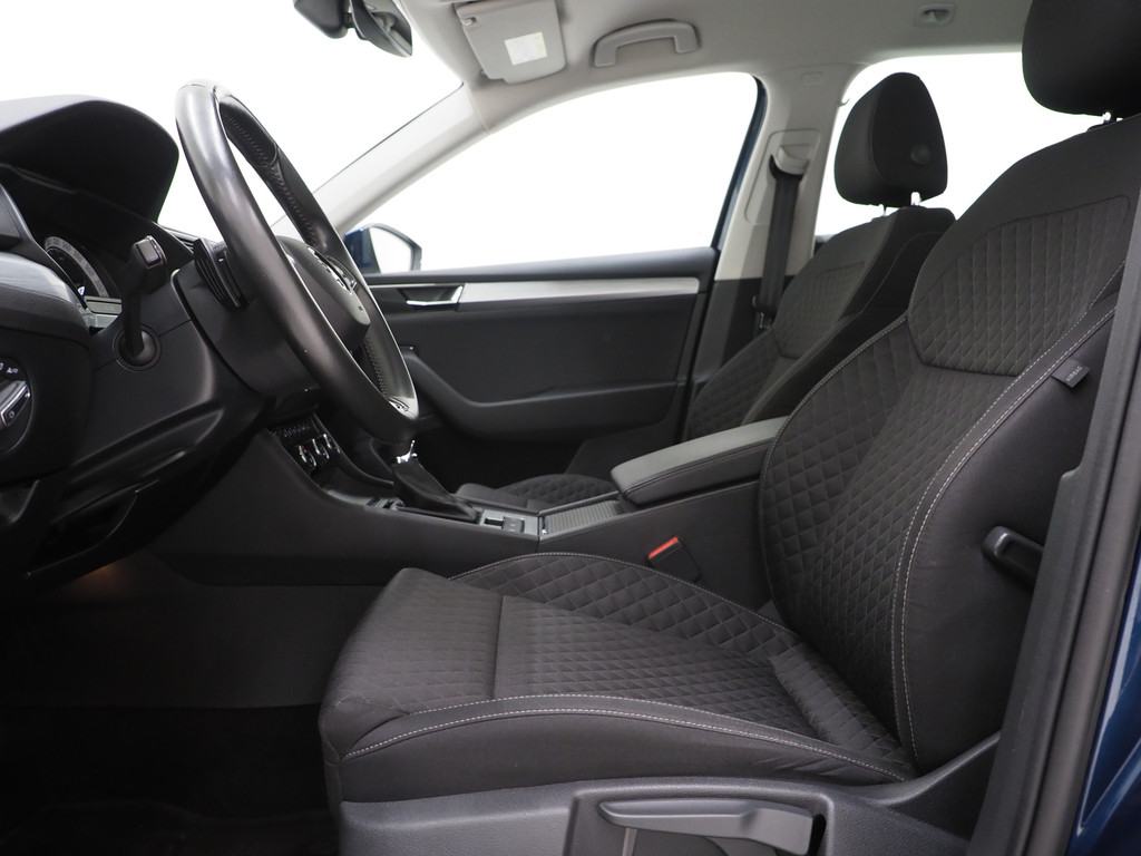 Škoda Superb Combi 1.4 TSI iV 218PK 15