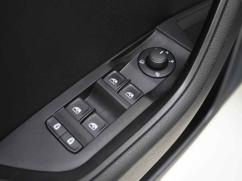 Škoda Superb Combi 1.4 TSI iV 218PK 54