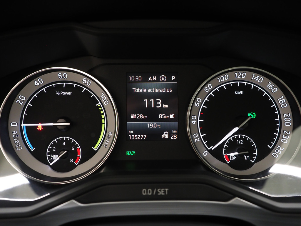 Škoda Superb Combi 1.4 TSI iV 218PK 60