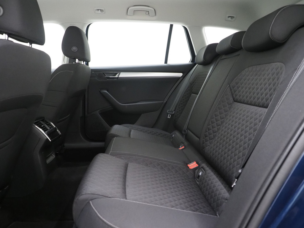 Škoda Superb Combi 1.4 TSI iV 218PK 70