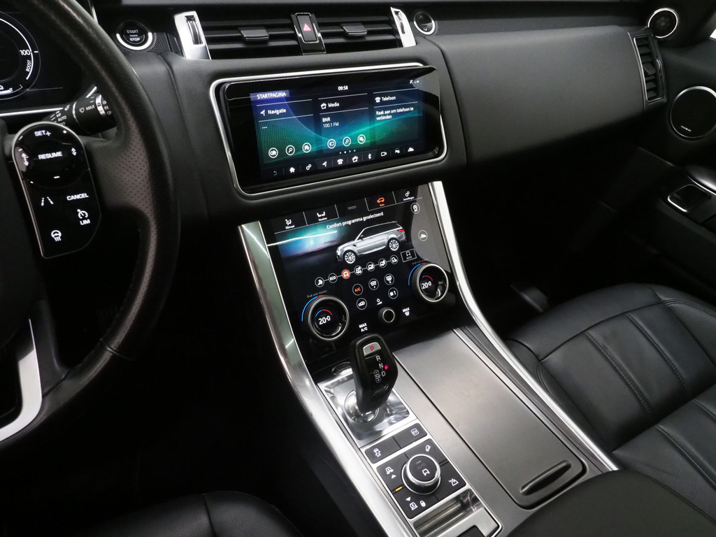 Land Rover Range Rover Sport P400e SVO Palette Grey 34