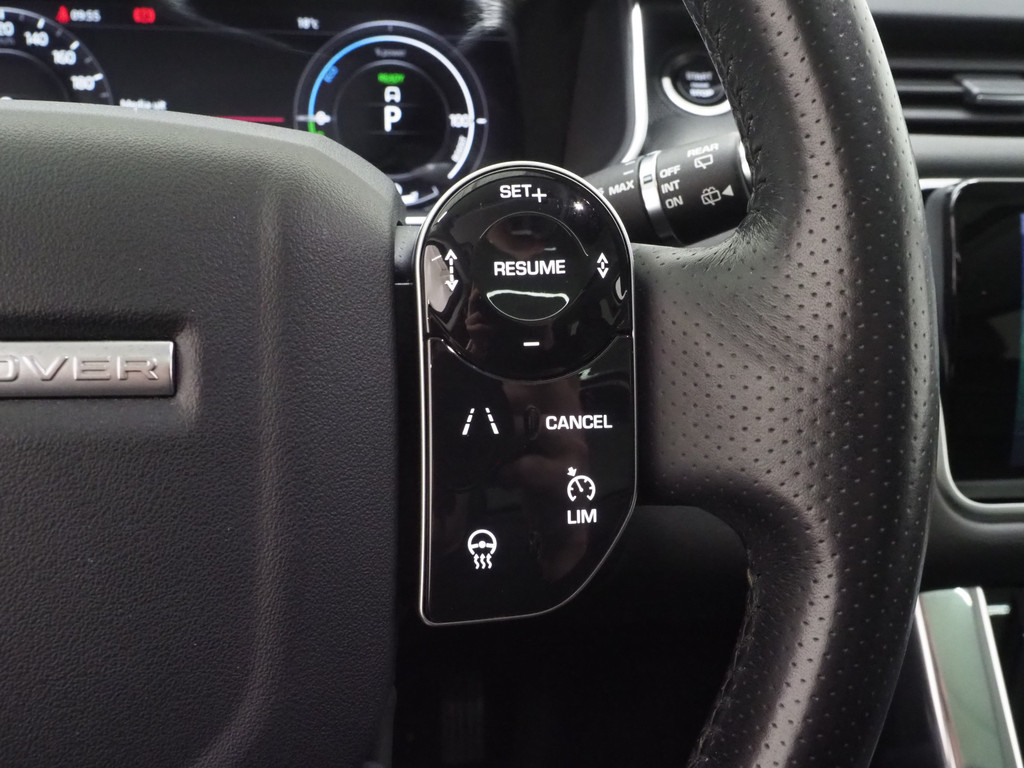 Land Rover Range Rover Sport P400e SVO Palette Grey 64