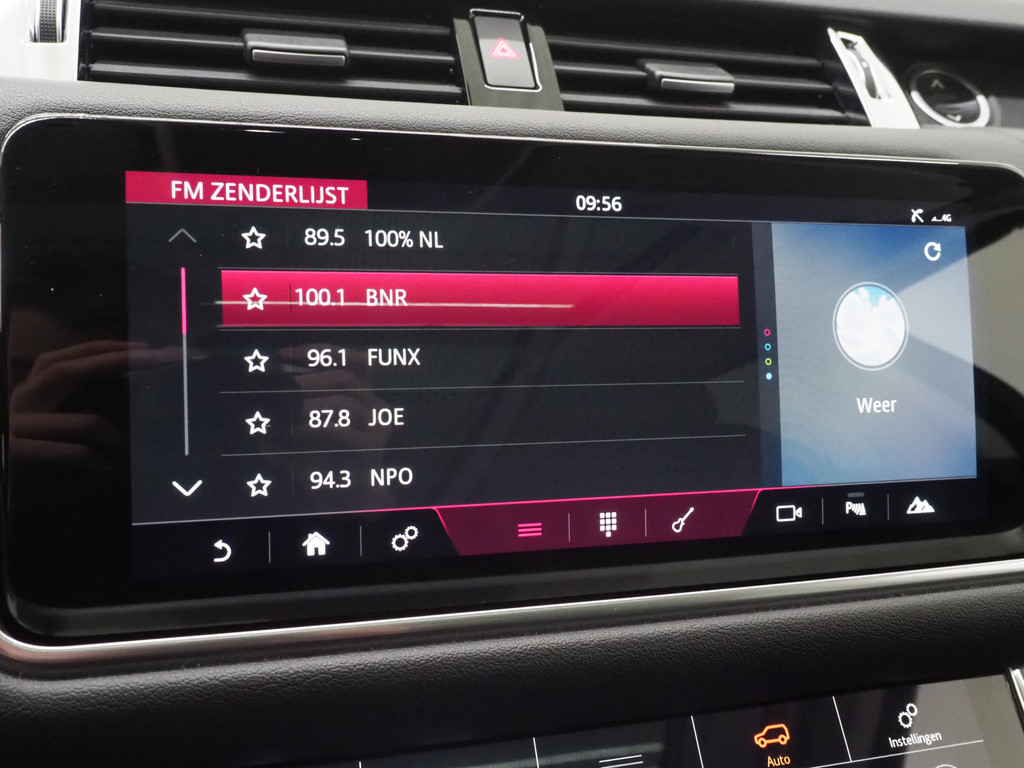 Land Rover Range Rover Sport P400e SVO Palette Grey 67