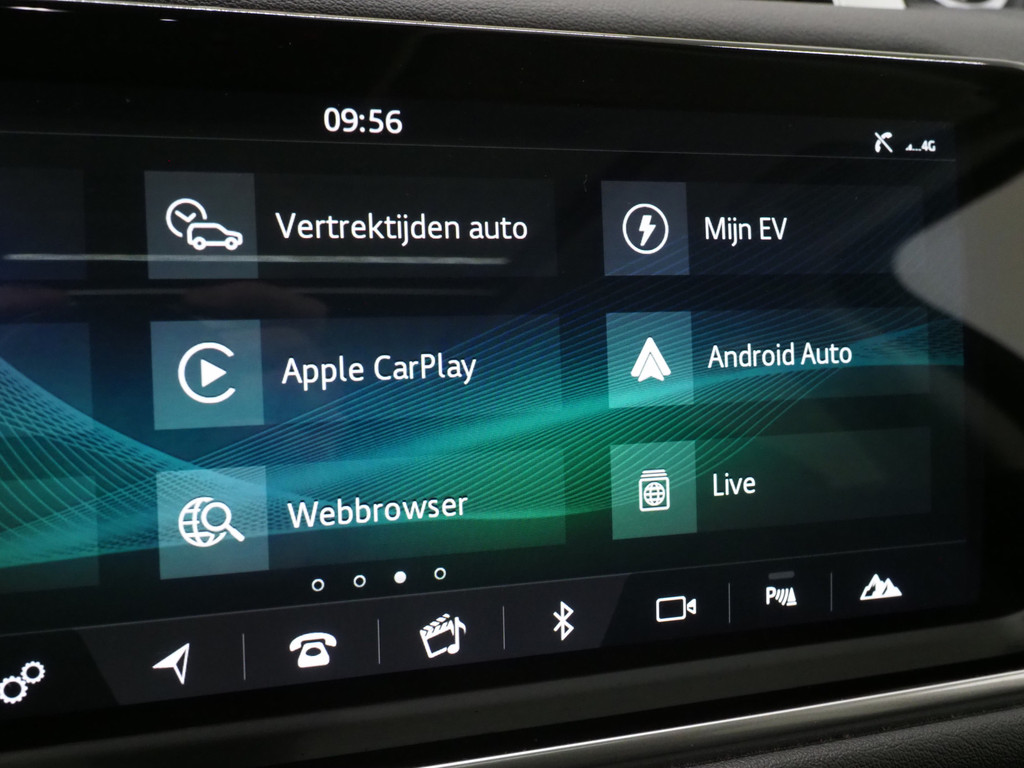 Land Rover Range Rover Sport P400e SVO Palette Grey 69