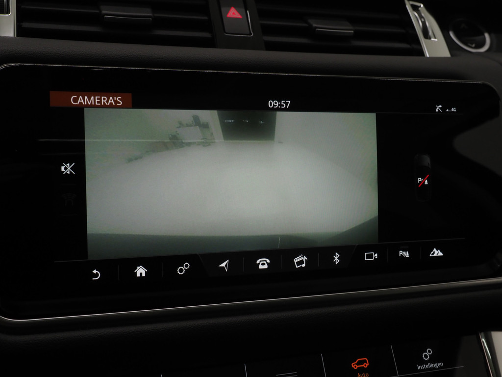 Land Rover Range Rover Sport P400e SVO Palette Grey 70