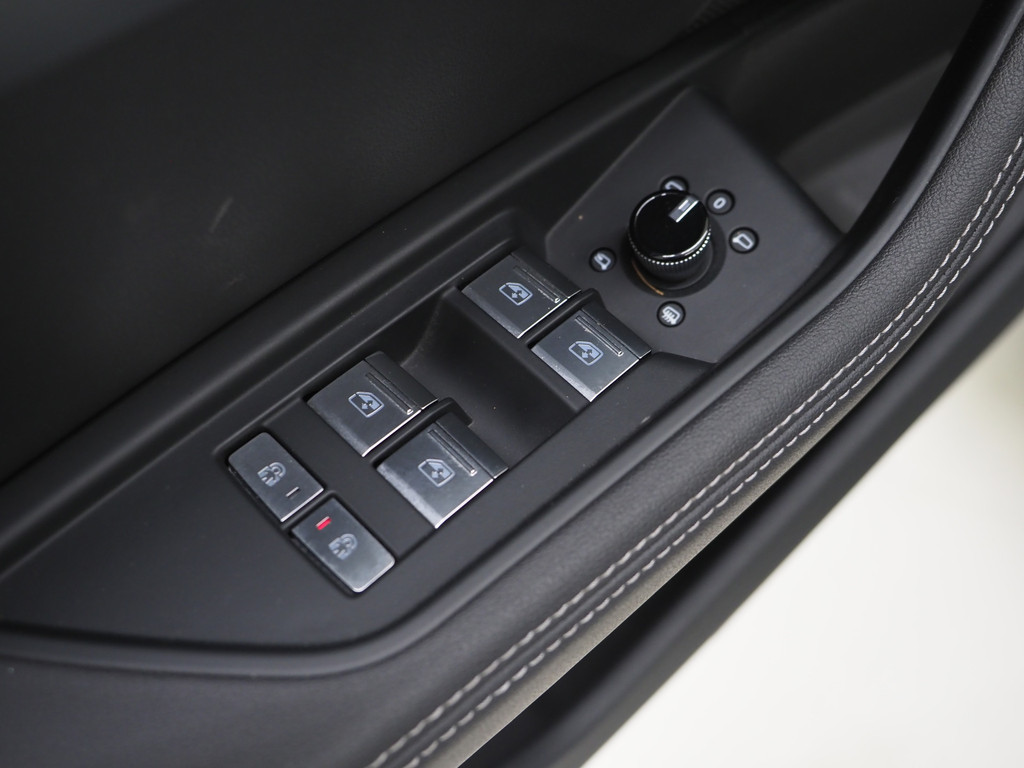 Audi e-tron Sportback 50 quattro Business edition Plus 71 kWh 56