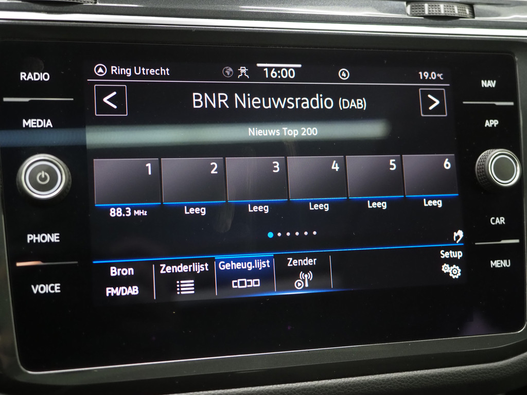 Volkswagen Tiguan 1.4 TSI eHybrid Elegance 24