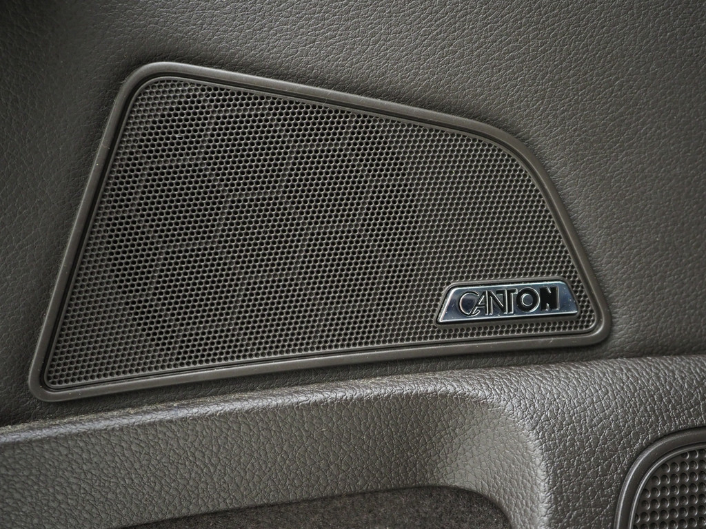 Škoda Superb Combi 1.4 TSI iV Laurin & Klement 63