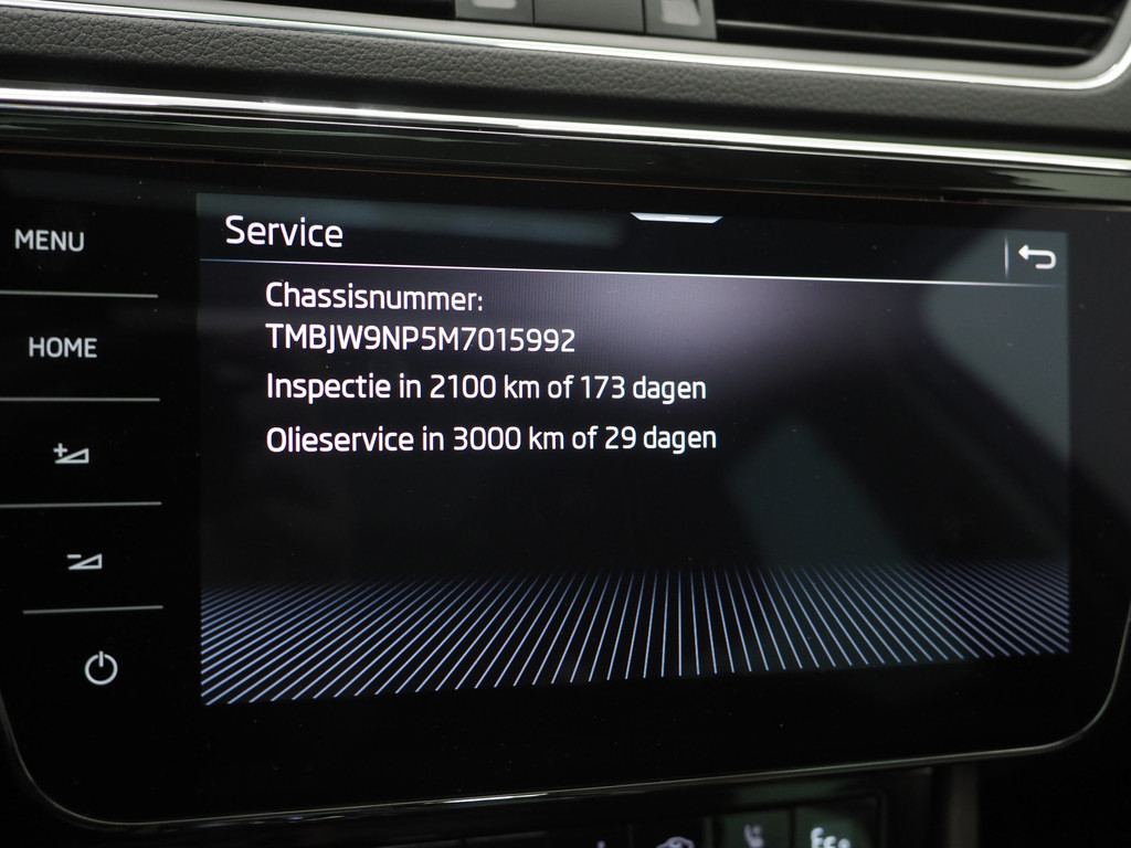 Škoda Superb Combi 1.4 TSI iV Laurin & Klement 76