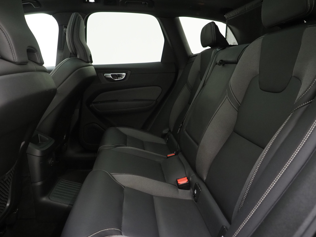 Volvo XC60 2.0 T6 Plug-in hybrid AWD R-Design Long Range 80