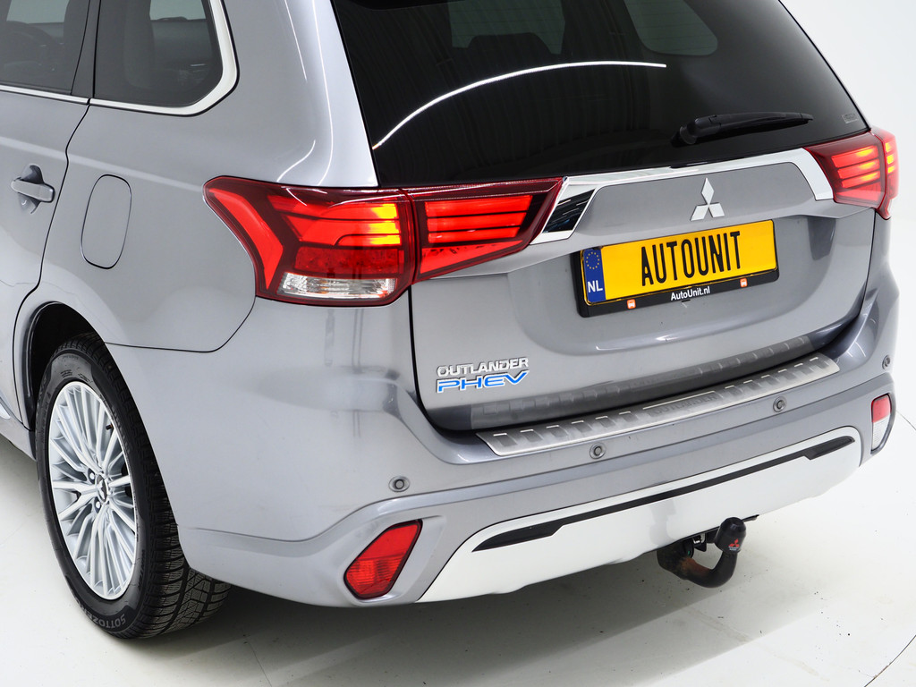 Mitsubishi Outlander 2.4 PHEV Intense 52