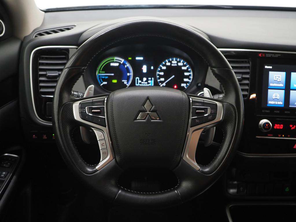Mitsubishi Outlander 2.4 PHEV Intense 71