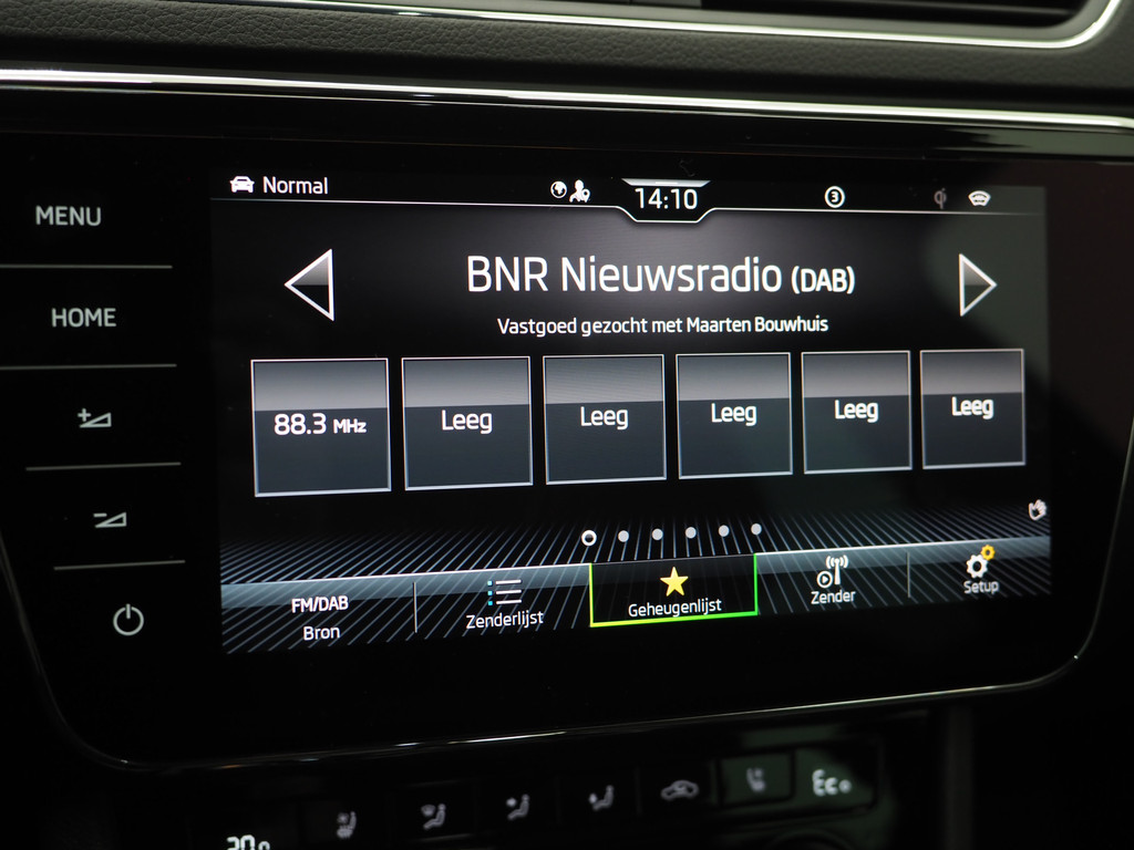 Škoda Superb Combi 1.4 TSI iV Laurin & Klement 28